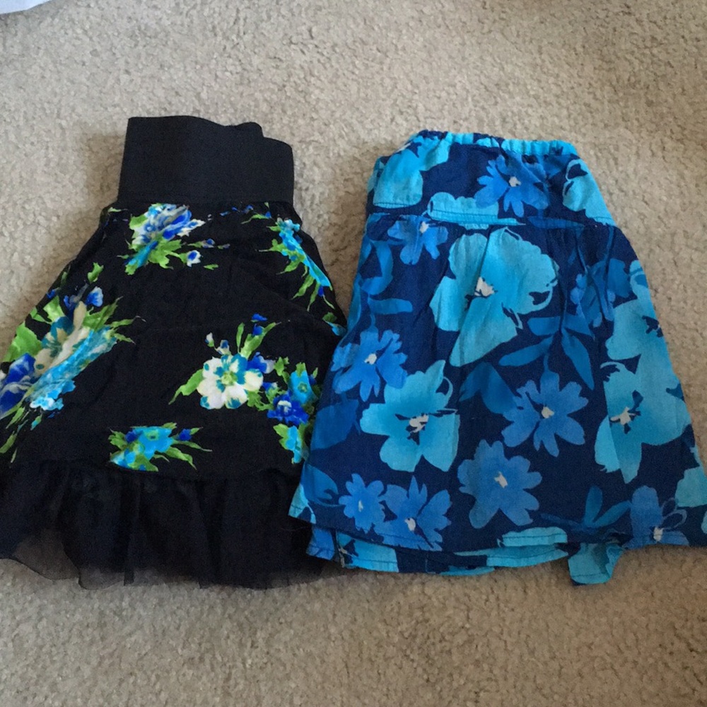 Set of 2 Floral Skirts